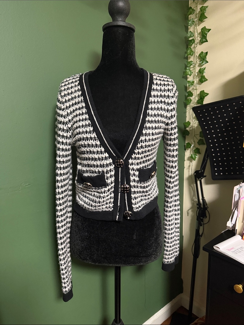 Black and White Houndstooth Knit Cardigan Sweater